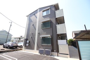 ファミールカルミア外観写真