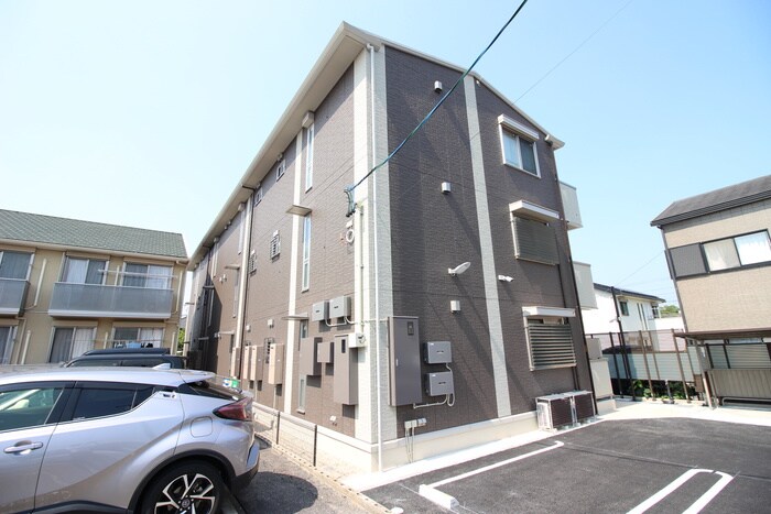 物件外観写真2　(外観写真)