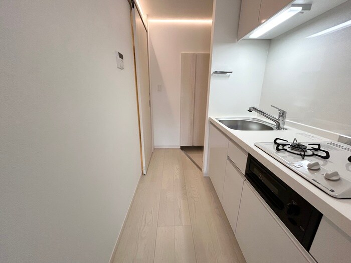 物件内観写真16　(廊下)