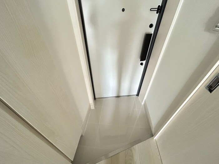 物件内観写真20　(玄関)