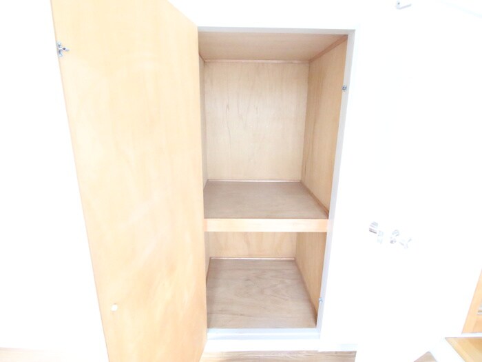 物件内観写真14　(収納)