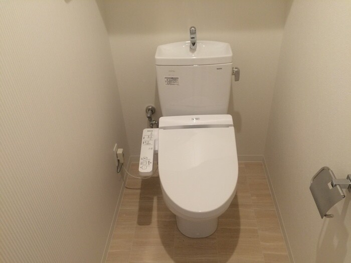 物件内観写真11　(トイレ)