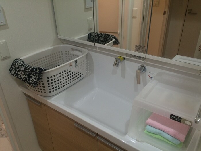 物件内観写真12　(洗面)