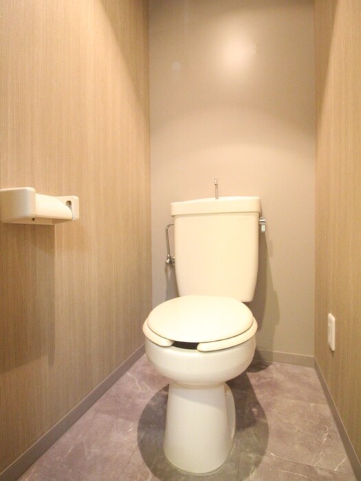 物件内観写真11　(トイレ)