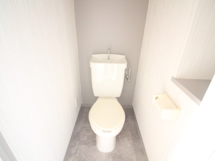 物件内観写真12　(トイレ)