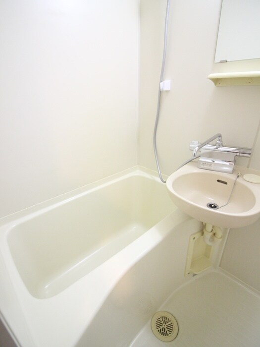 物件内観写真13　(バス／シャワールーム等)