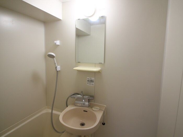 物件内観写真13　(洗面)