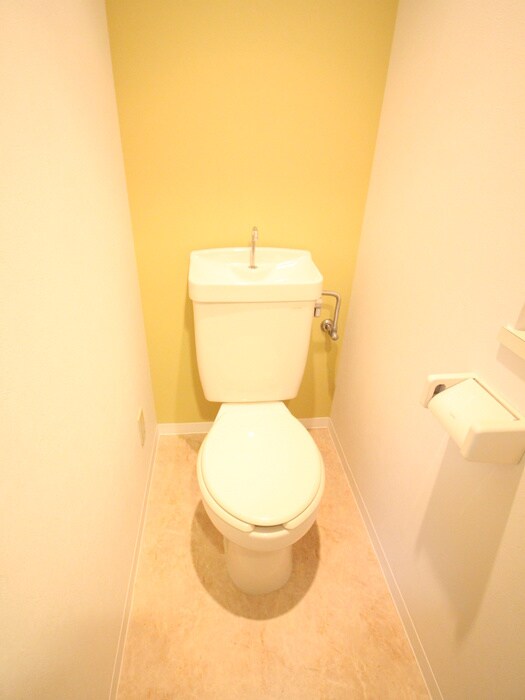 物件内観写真14　(トイレ)