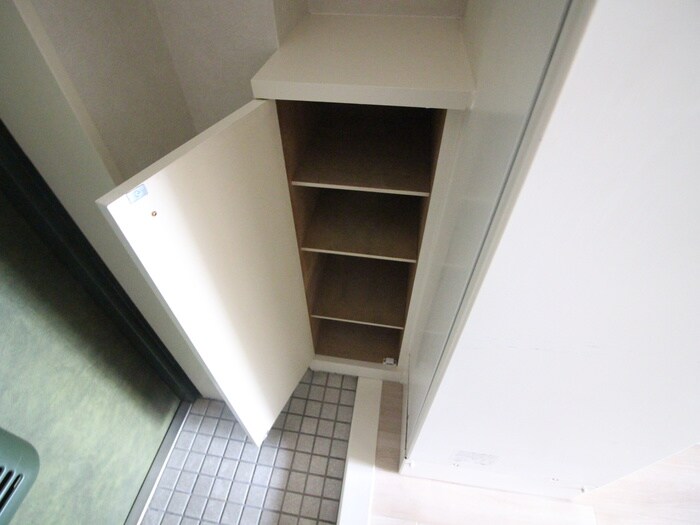 物件内観写真16　(靴箱)