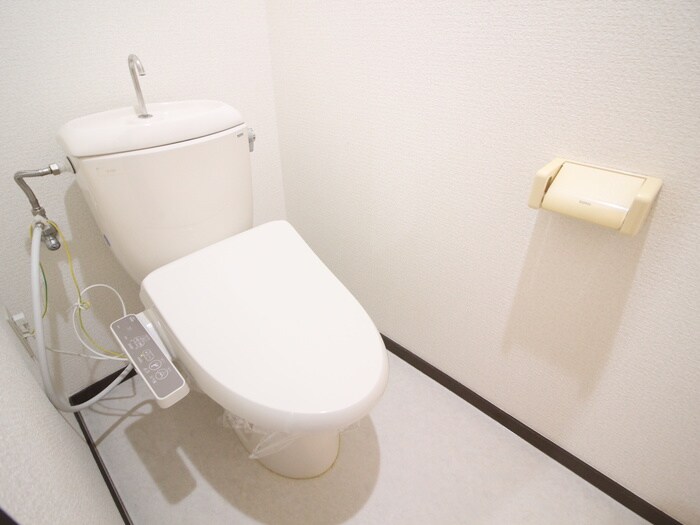 物件内観写真12　(トイレ)