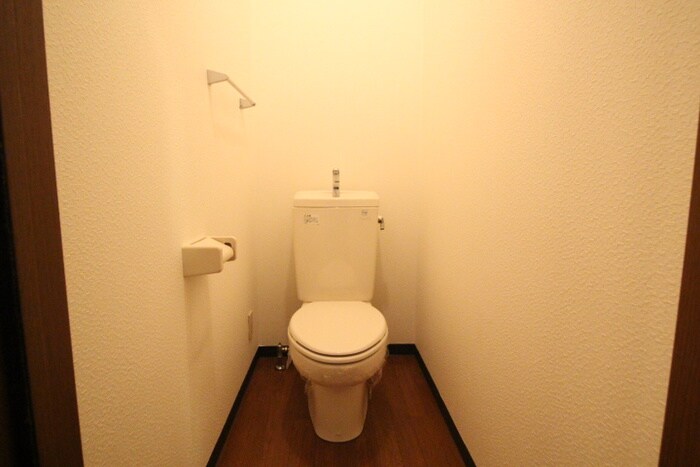 物件内観写真15　(トイレ)