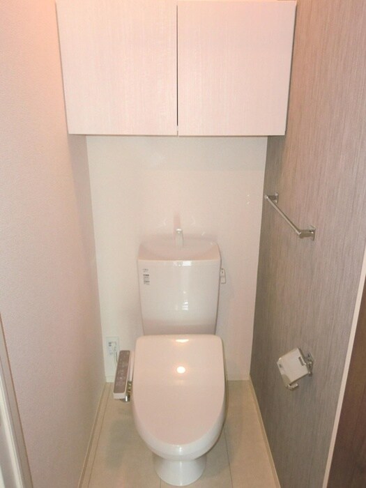 物件内観写真9　(トイレ)