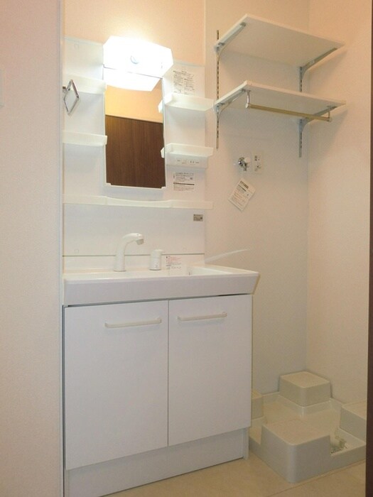 物件内観写真10　(洗面)