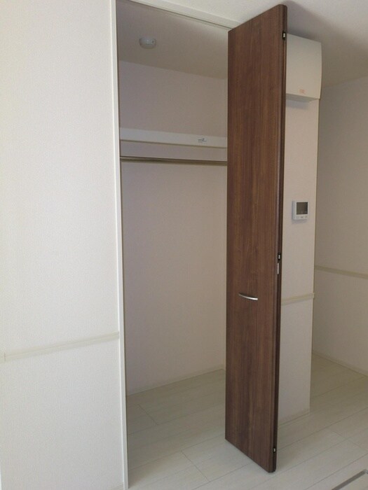 物件内観写真14　(収納)