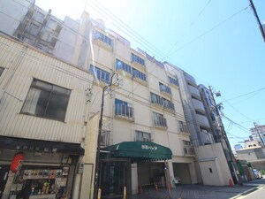 御園パレス外観写真