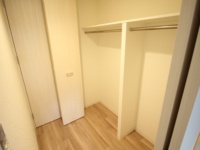 物件内観写真9　(収納)