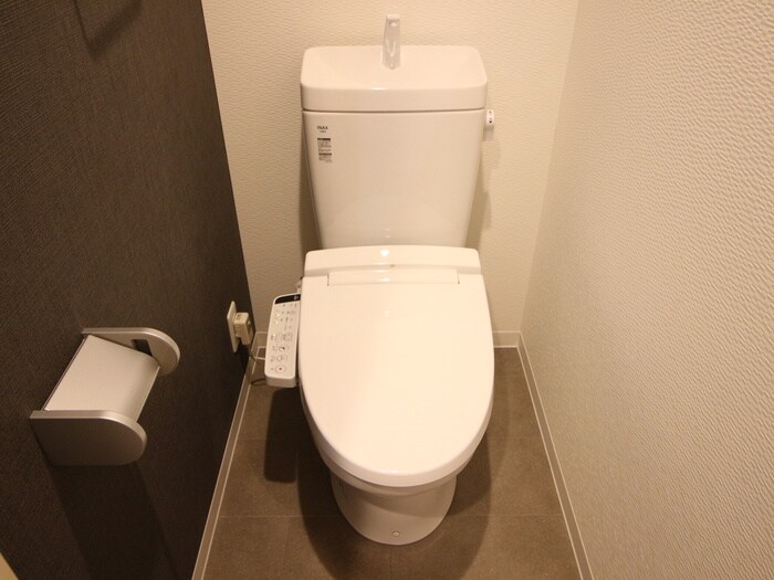 物件内観写真14　(トイレ)