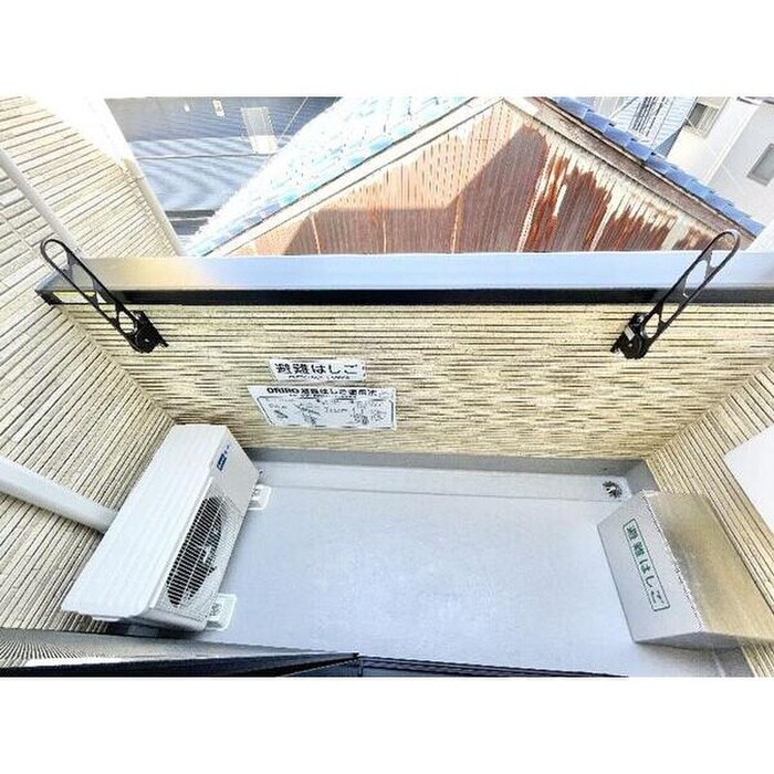 物件内観写真14　(室内からの展望)