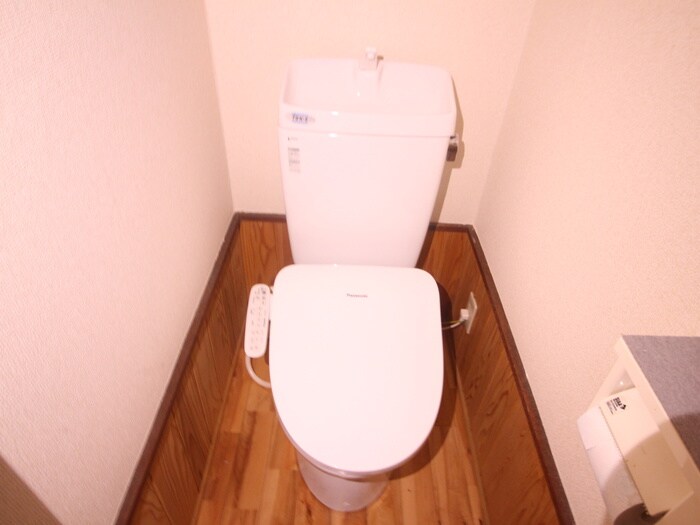 物件内観写真10　(トイレ)