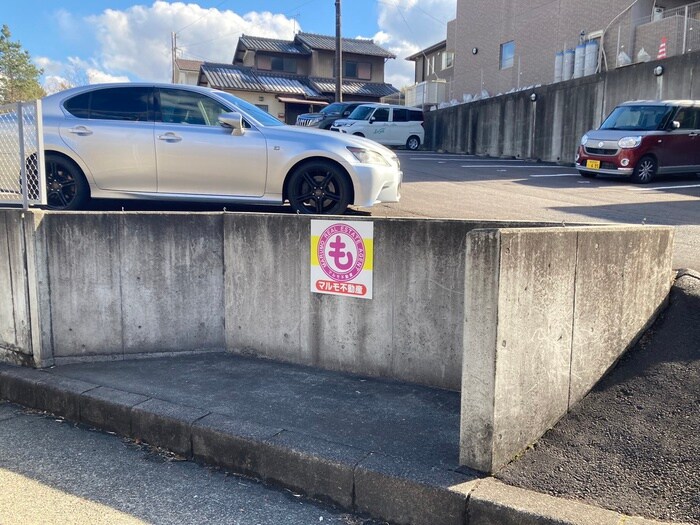 物件外観写真3　(建物設備)