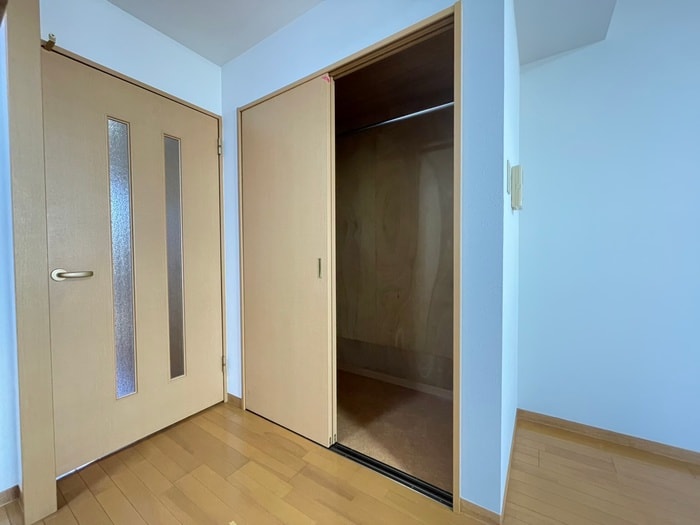 物件内観写真13　(収納)