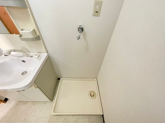 物件内観写真22　(洗濯機置場)