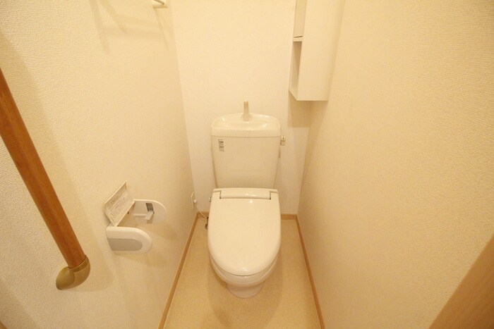 物件内観写真11　(トイレ)