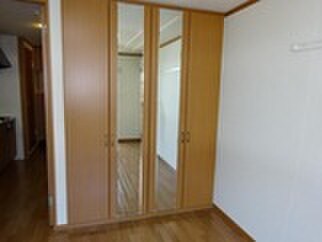 物件内観写真13　(収納)