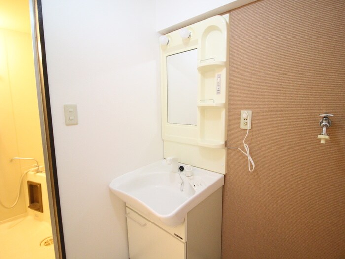 物件内観写真10　(洗面)