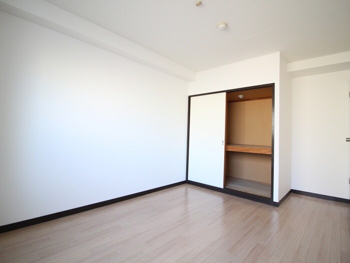 物件内観写真19　(収納)