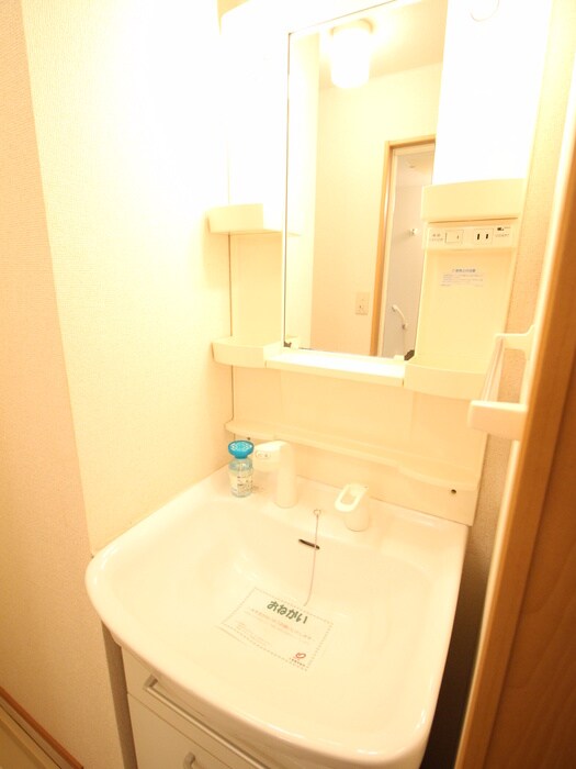 物件内観写真16　(洗面)