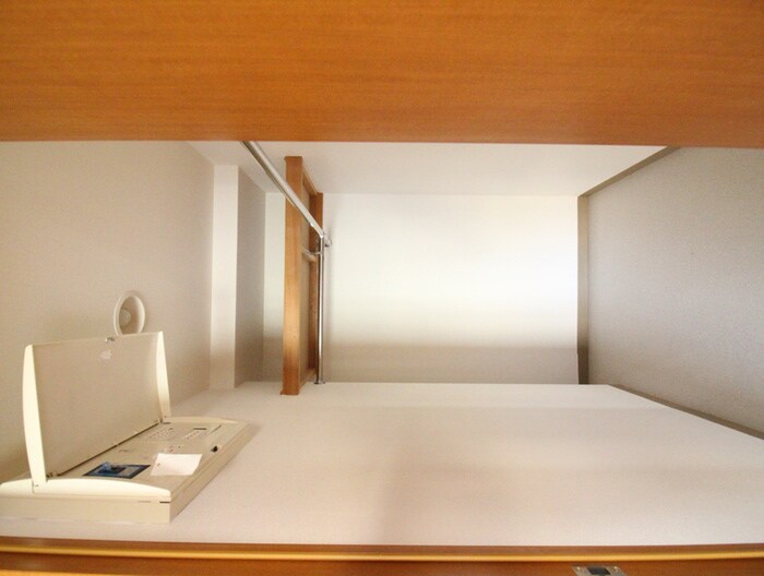 物件内観写真19　(廊下)