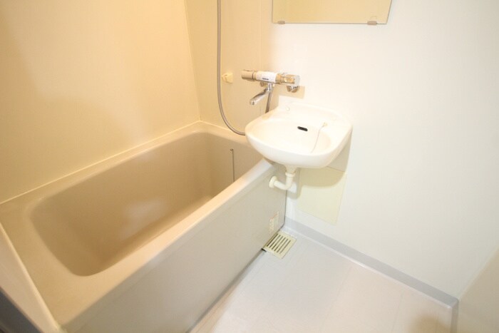 物件内観写真13　(バス／シャワールーム等)