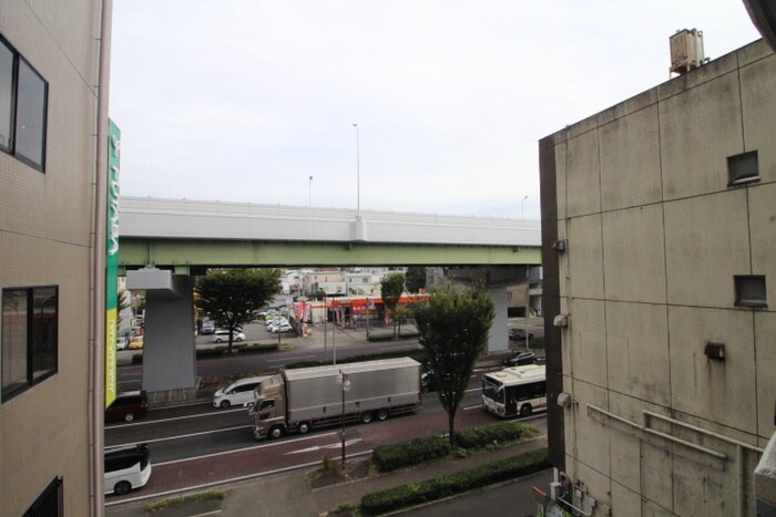 物件内観写真17　(室内からの展望)