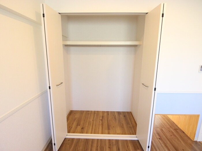 物件内観写真10　(収納)