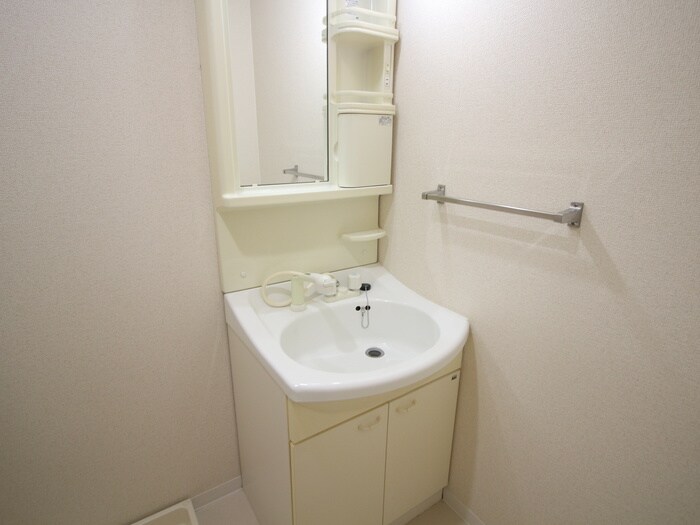 物件内観写真11　(洗面)