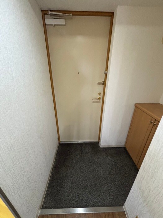 物件内観写真20　(玄関)