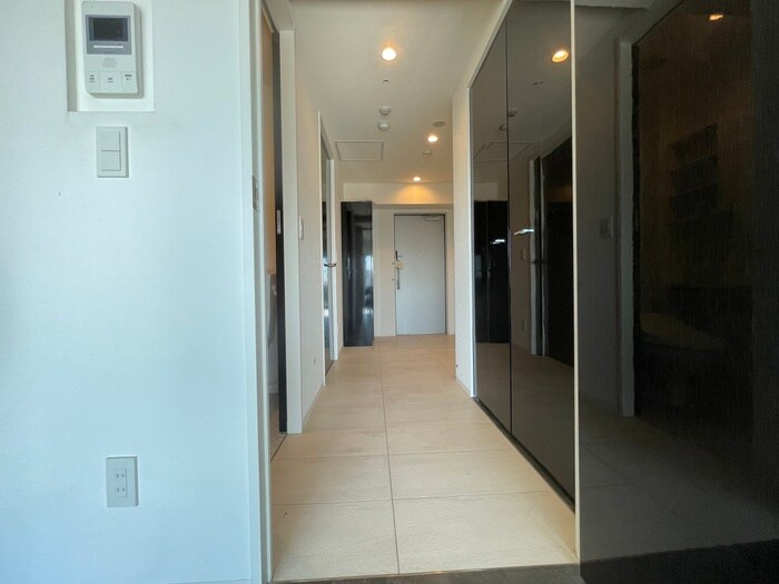 物件内観写真19　(廊下)