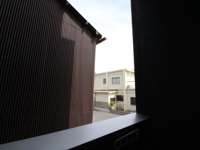 物件内観写真18　(室内からの展望)