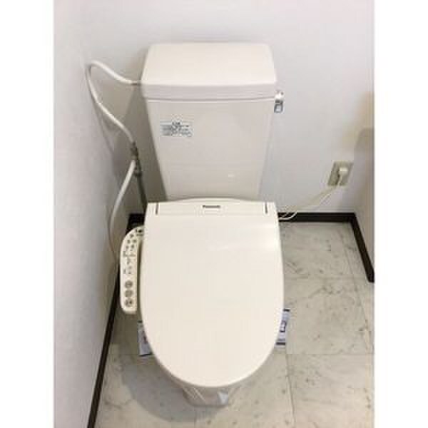 物件内観写真11　(トイレ)