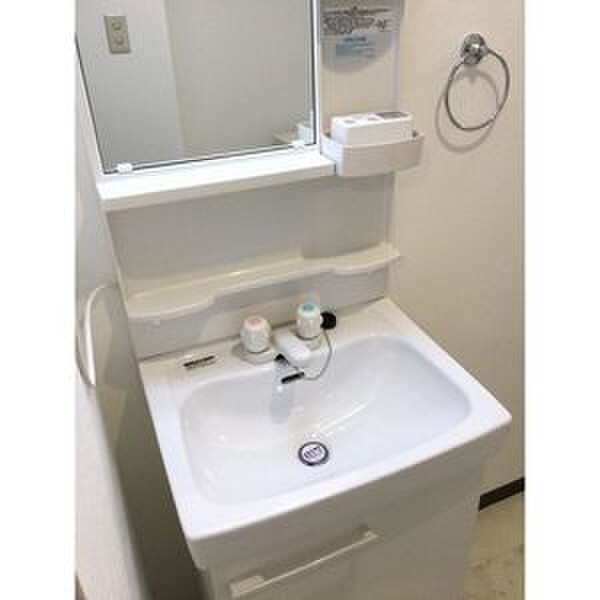 物件内観写真12　(洗面)