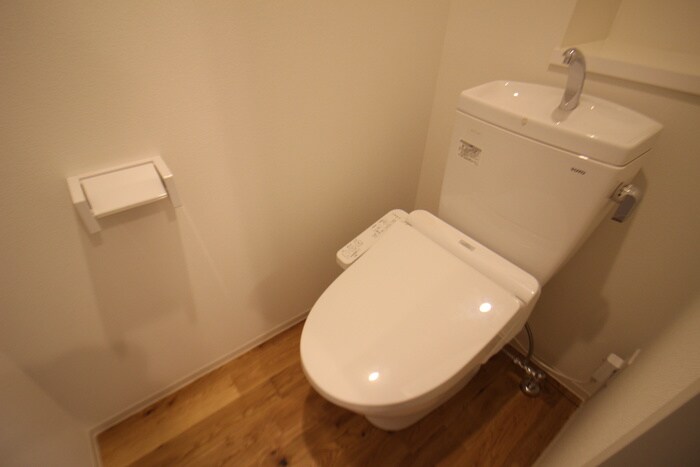物件内観写真14　(トイレ)