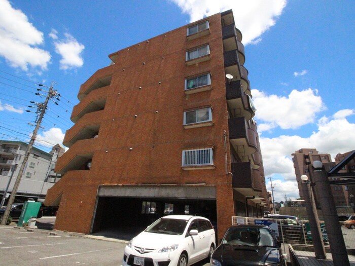 物件外観写真6　(外観写真)