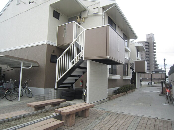 物件外観写真5　(外観写真)