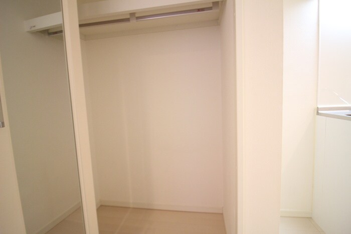物件内観写真15　(収納)