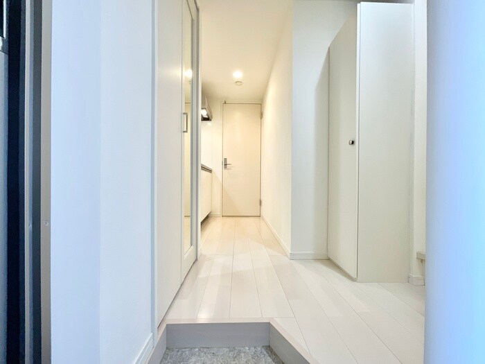 物件内観写真17　(廊下)