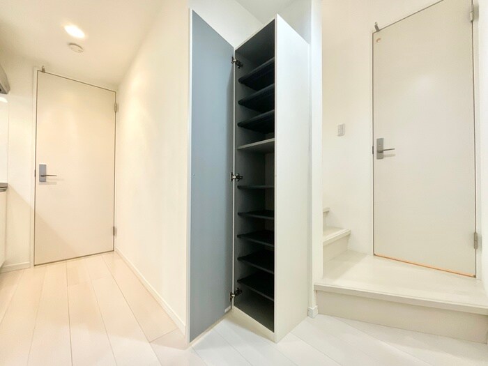 物件内観写真18　(靴箱)