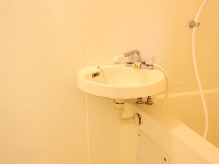 物件内観写真12　(洗面)