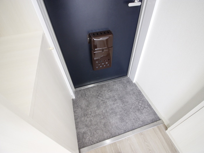 物件内観写真15　(玄関)
