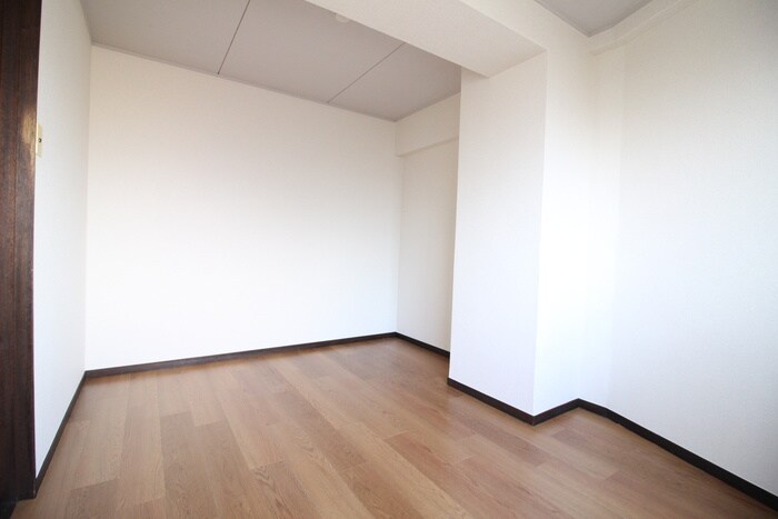 物件内観写真14　(居室)
